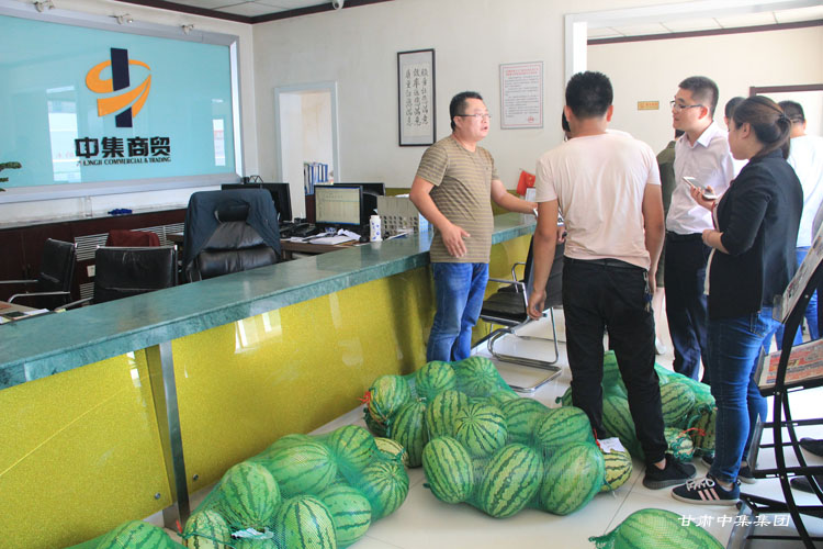 ���C�м����I(y��)���F(tu��n)..