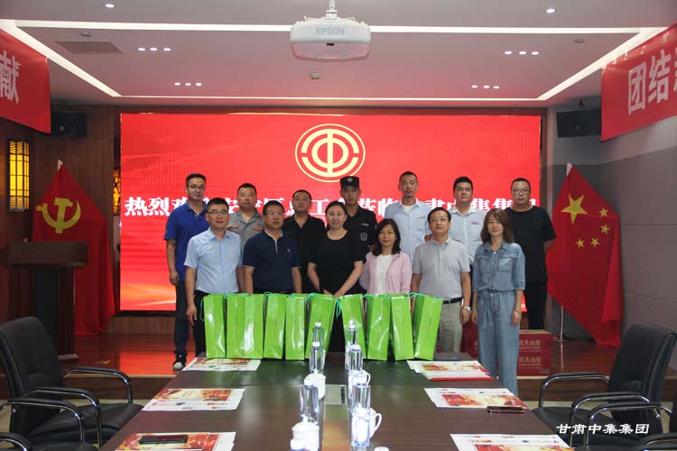 �T���L��